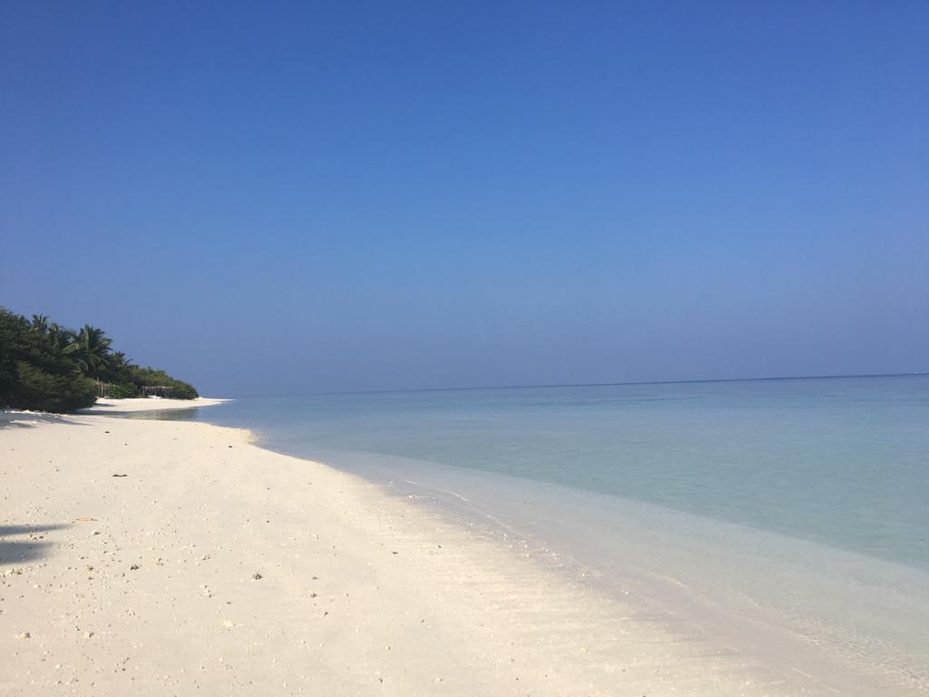 Hudhu Raakani Lodge Maldives Thinadhoo  Екстер'єр фото