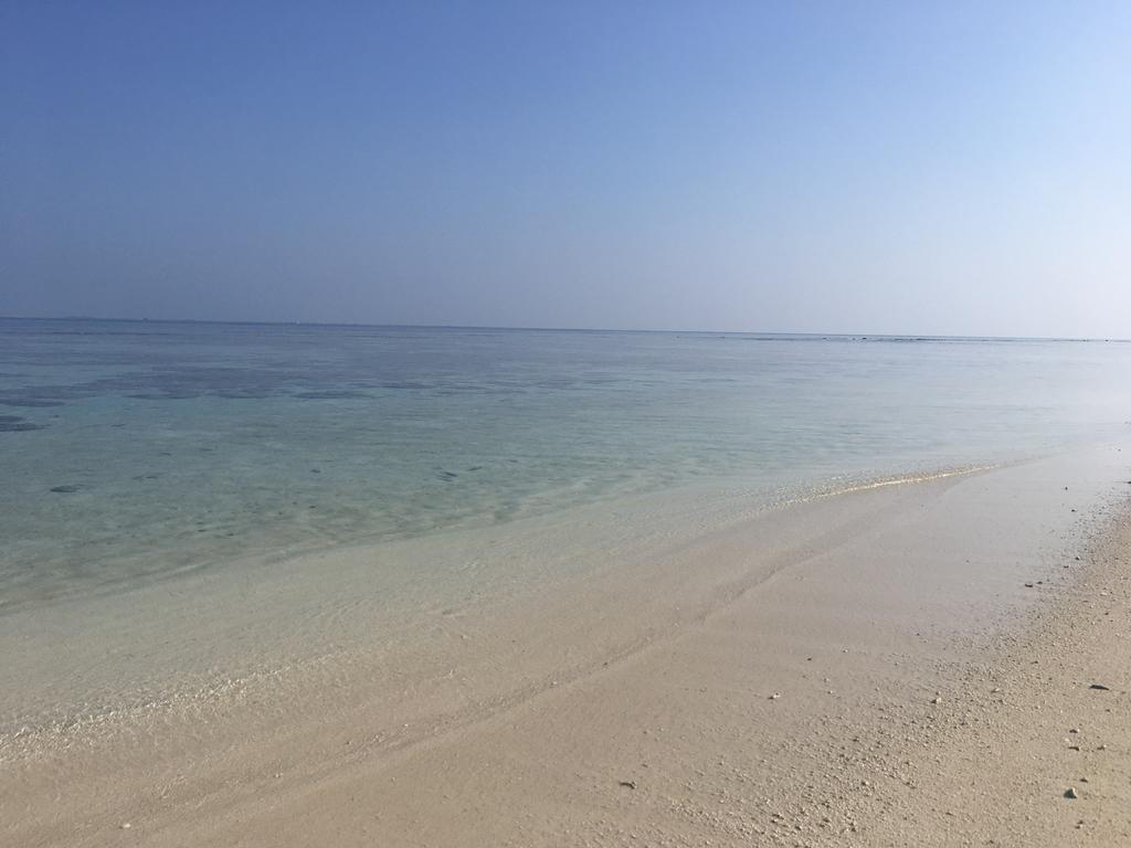 Hudhu Raakani Lodge Maldives Thinadhoo  Екстер'єр фото